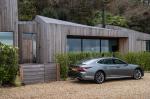 Lexus LS500h AWD 2018 года (UK)